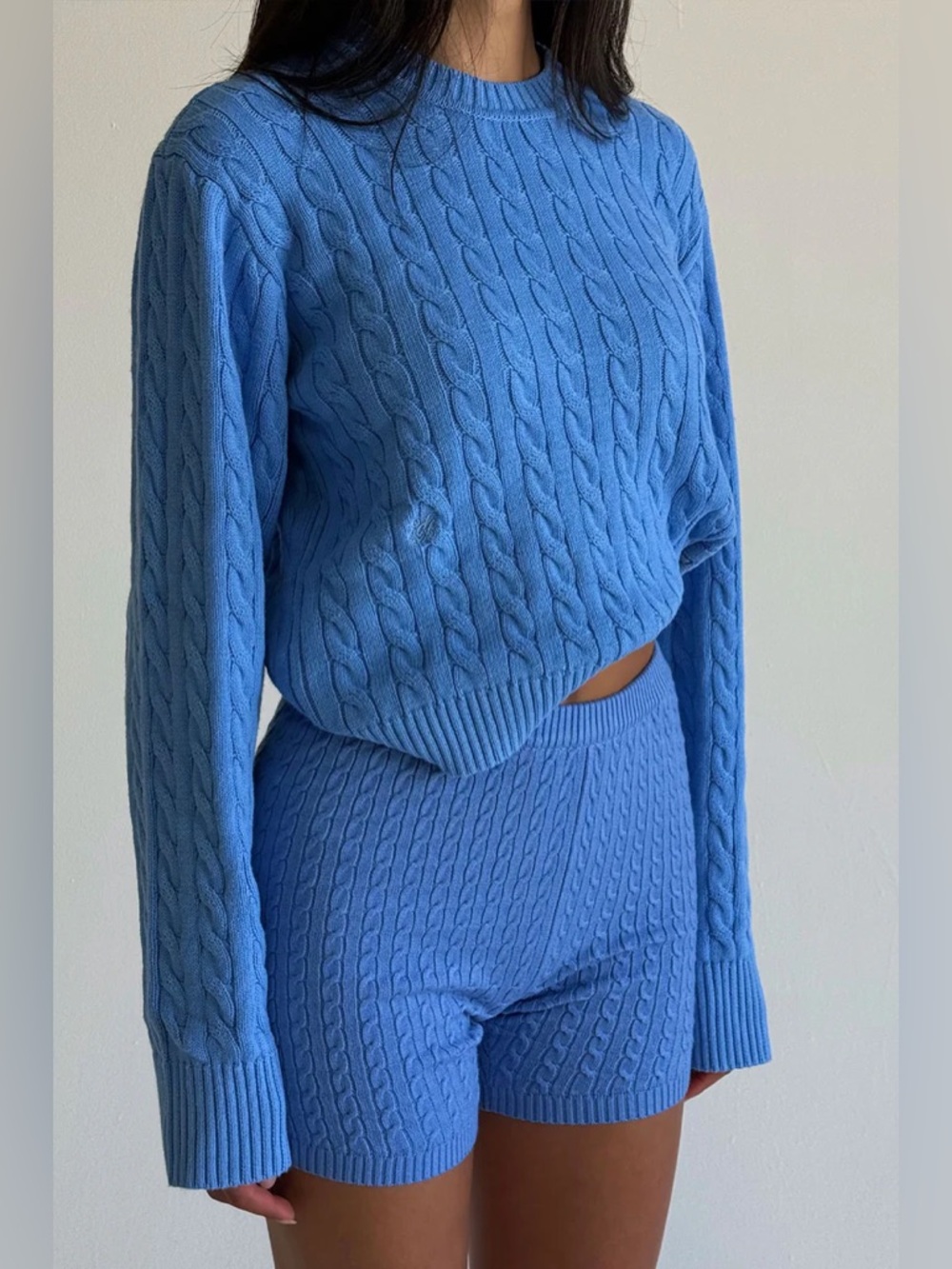 Frankies Bikinis Women's Crew-Neck Cable Knit SweateLong Sleeves Blue Size M